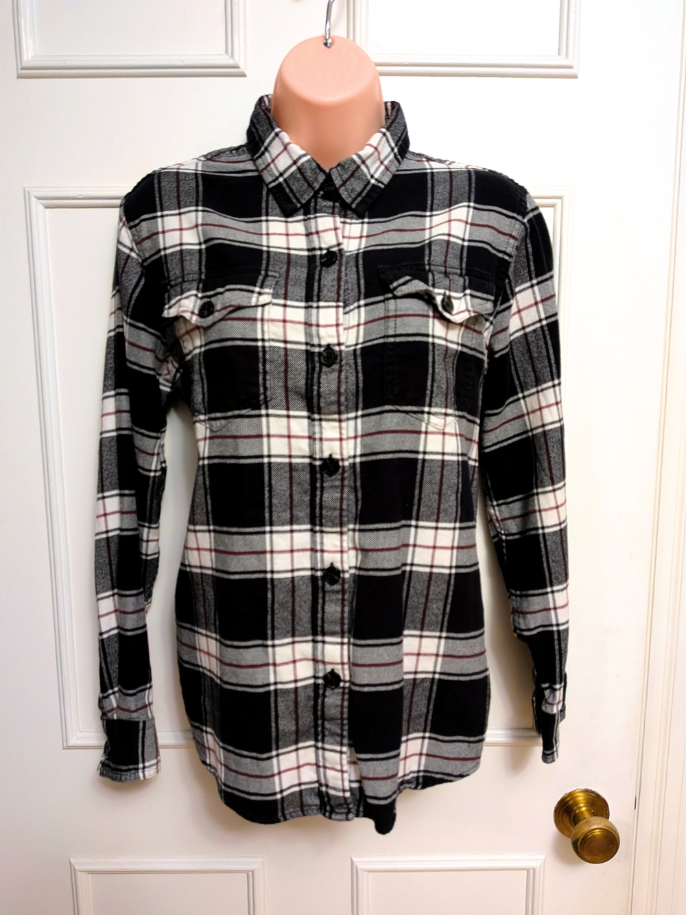 Women's Tilley Black & White Plaid Button-Down Shirt